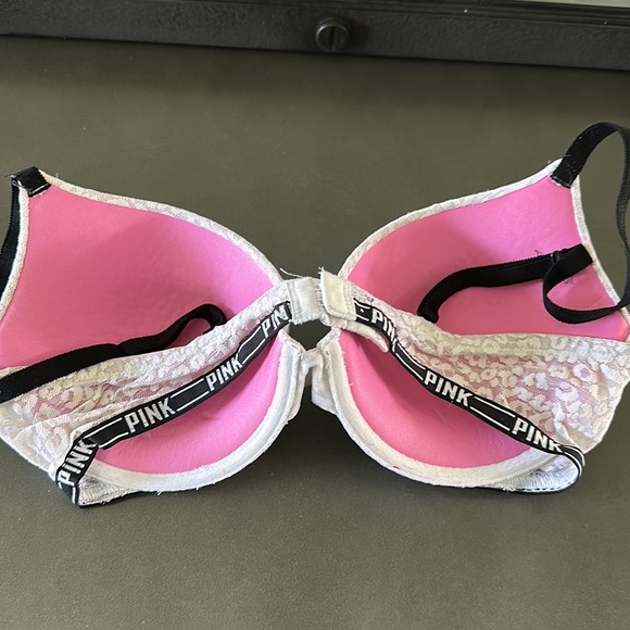 Bra - Picture 2 of 3